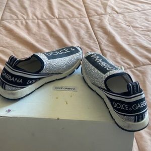 Dolce & Gabbana size 33 black & white